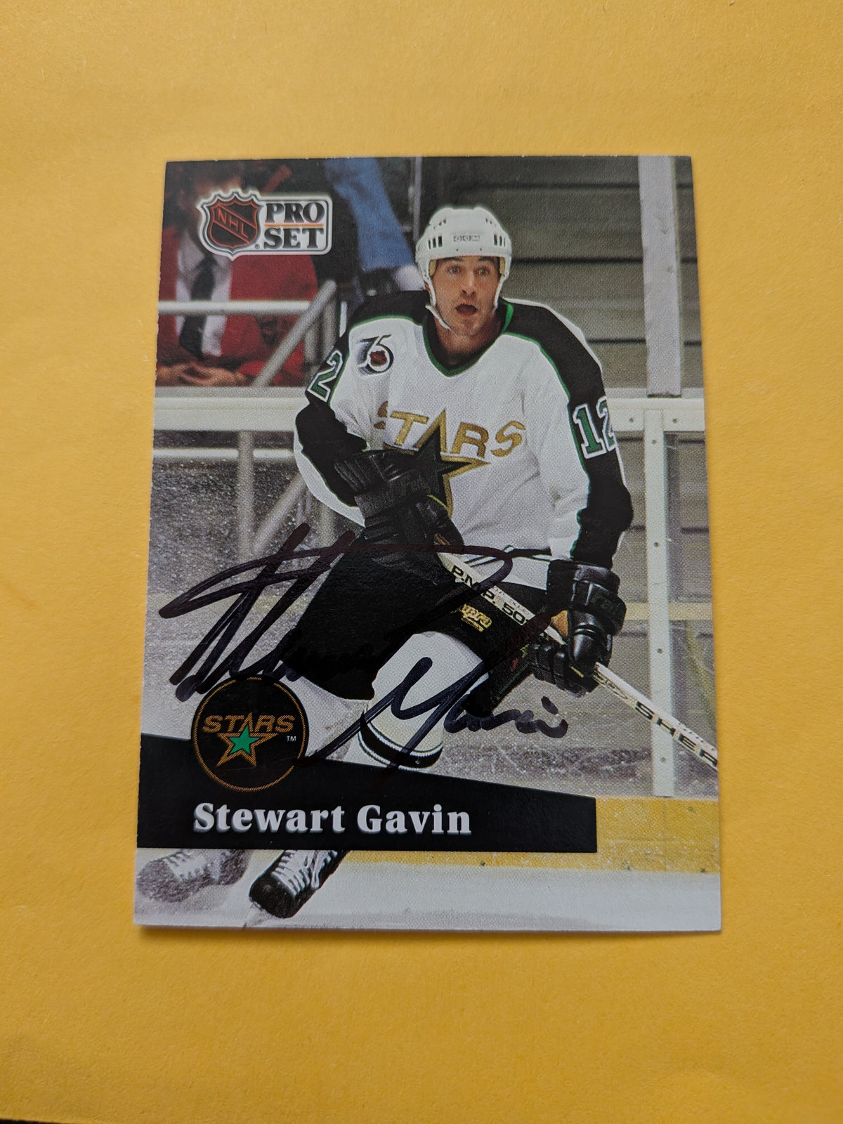 Stewart Gavin Signed Minnesota North Stars Card C