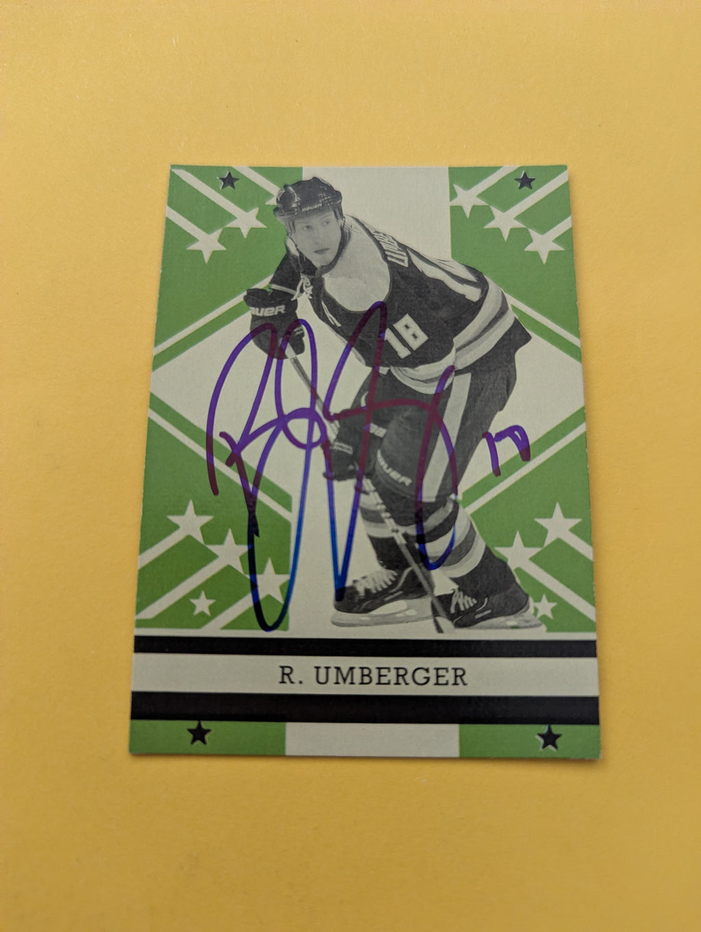 R.J. Umberger Signed Columbus Blue Jackets Card