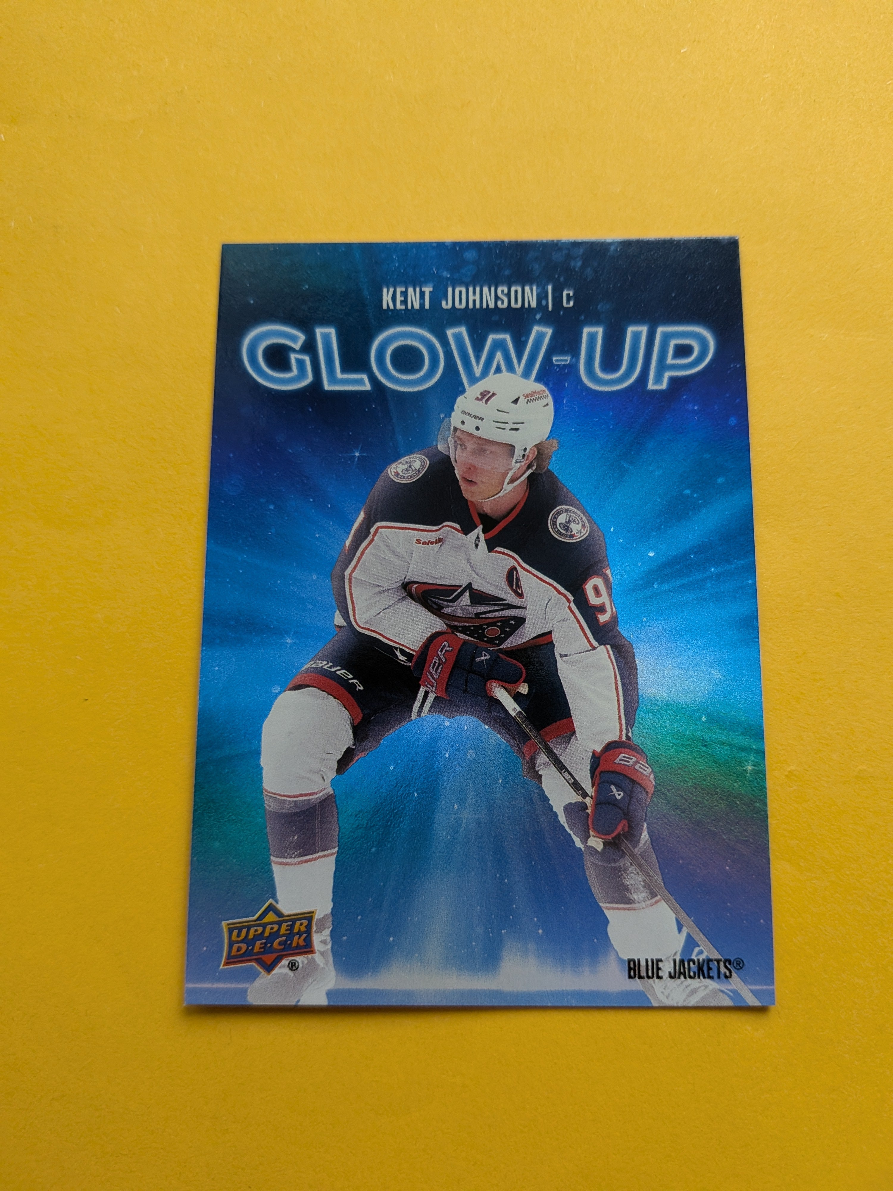 Kent Johnson 25-26 Upper Deck Glow-Up Card